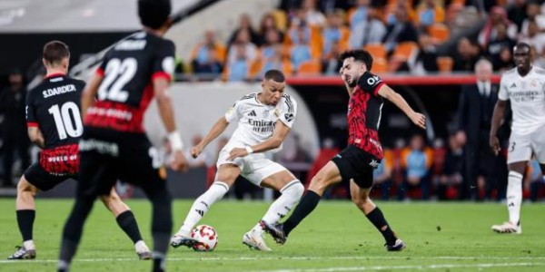 开云电子登录-【西超杯】贝林罗德里戈破门，皇马3比0决赛战巴萨