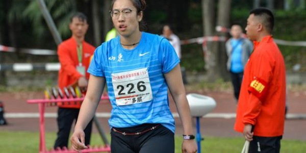 开云app登录-女子铁饼仅一人晋级 山东姑娘冯彬出局后流泪不甘