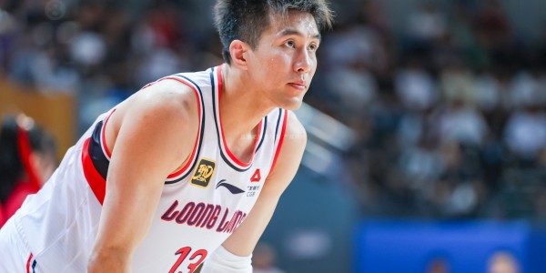 开云在线登录-持续引发热议！“知情人透露郭艾伦被骗细节”词条登顶微博热搜