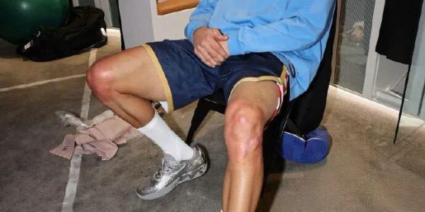 开云手机在线登陆-库里赛季报销？可能……