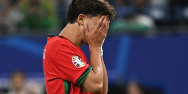 开云app登录-点球大战 圣迪奥戈不如迈尼昂 马丁内斯错错错！