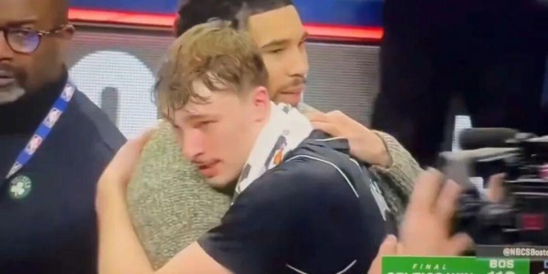 开云app登录-WOW！塔图姆或将复出...