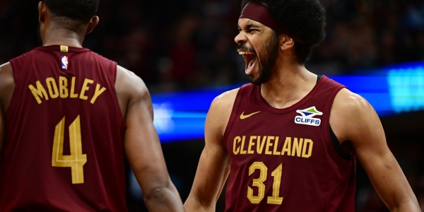 开云app登录-差距不小！骑士全场60个篮板&amp;amp;黄蜂47个 骑士双塔23个