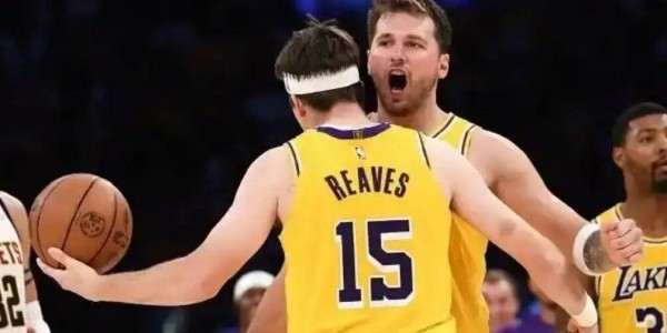 开云手机在线登陆-神级逆转！自投自抢+绝杀！湖人终于不怕了！