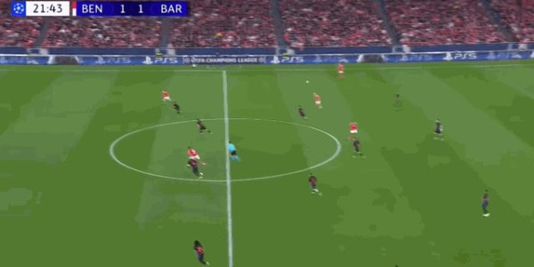 连续两场比赛致命失误，什琴斯尼在巴萨还有未来吗