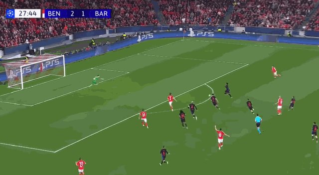 1737503015347054040.gif 什琴斯尼点球’.gif